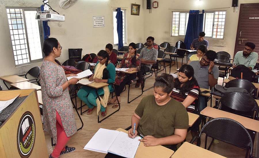 A coaching centre at the Bharat IAS &amp; KAS coaching institutes at RT Nagar in Bengaluru. DH Photo by Janardhan B K