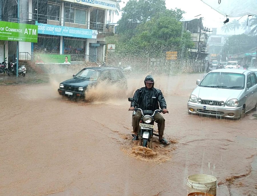 Heavy rains in Uttara Kannada district