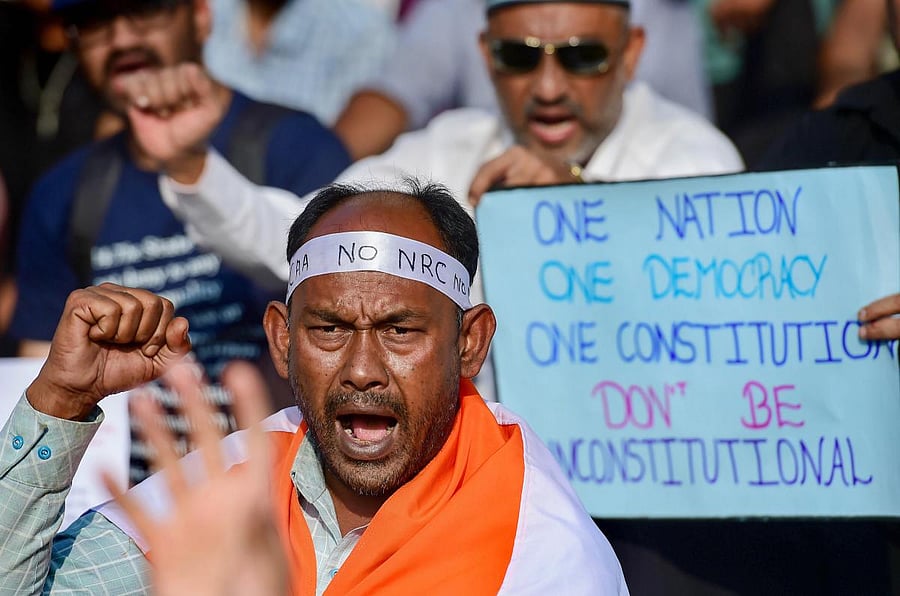 'RRR' stars NTR Jr., Ram Charan, Ajay Devgn, Alia Bhatt, Shriya Saran, Samuthirakani, Ray Stevenson, Alison Doody and Olivia Morris.