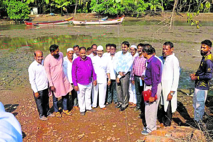Secretary to the Department of Animal Husbandry, Fisheries and Minorities Welfare A B Ibrahim visited Ullal Kodi on Friday.