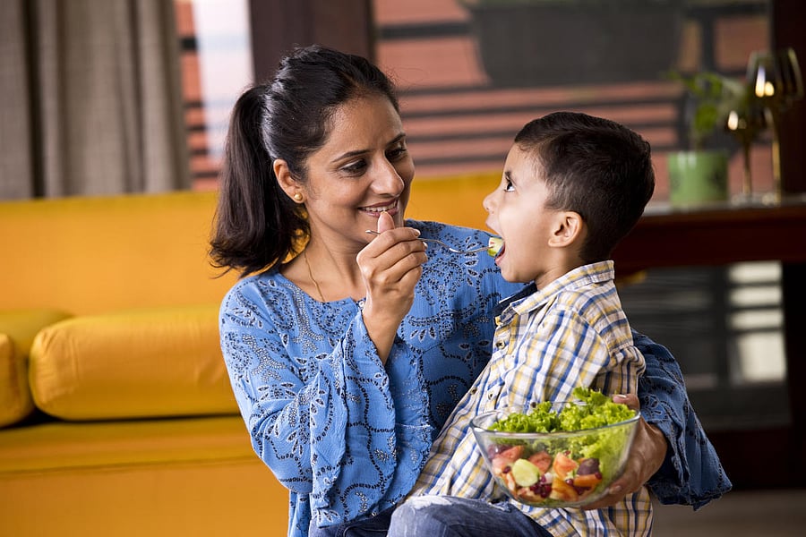 Eating cold salads during summer might aggravate throat or sinusitis. 