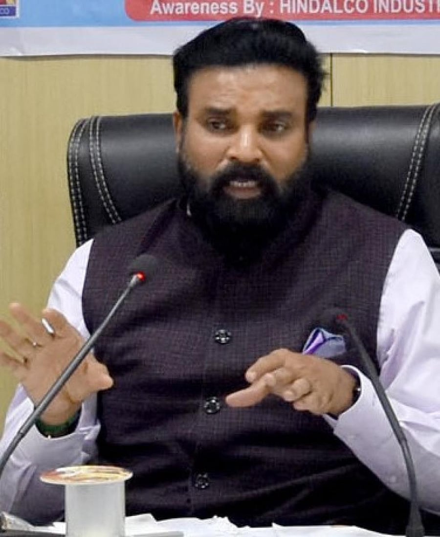B Sriramulu.