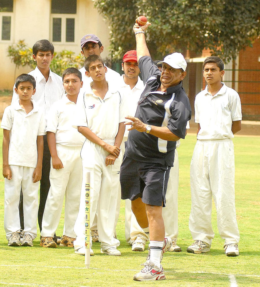 Legendary EAS Prasanna during the launch of his EASP Spin Camp at the Cathedral School in Bengaluru in 2009. DH FILE PHOTO/SRIKANTA SHARMA R
