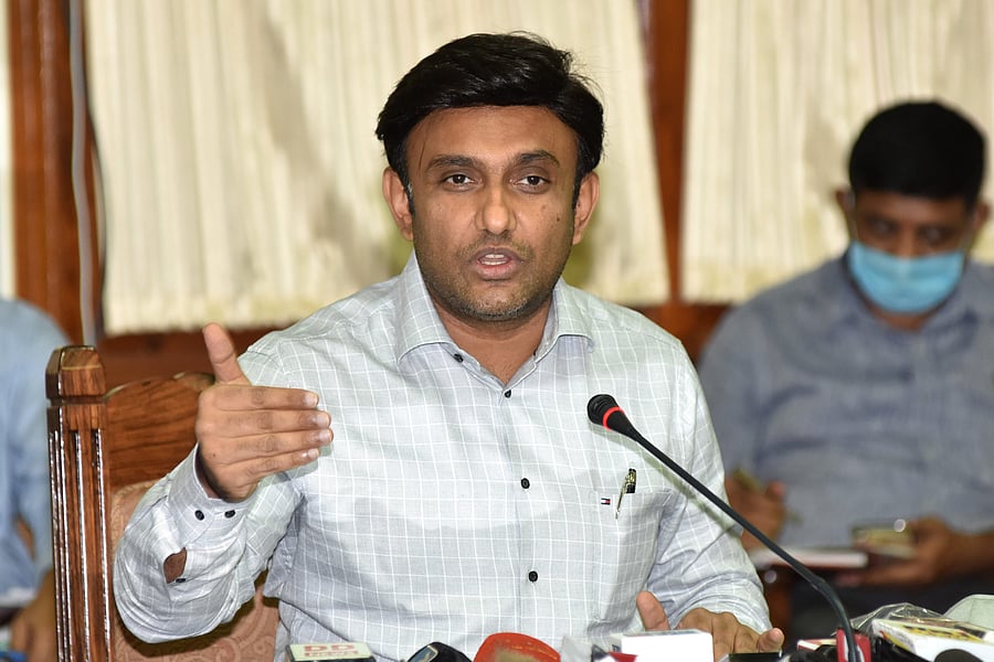 They will visit each household and collect health data of all members of the family, he said. (Credit: DH Photo)