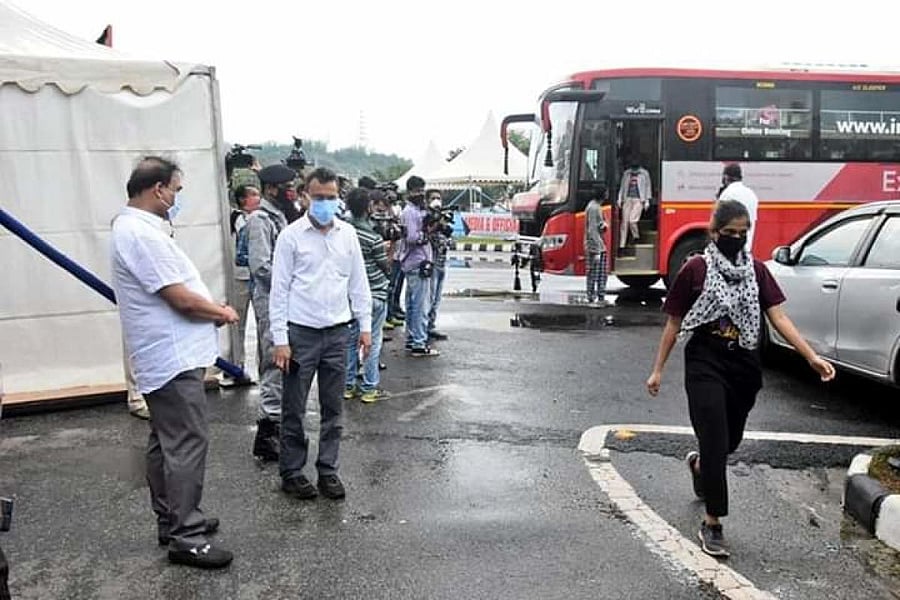 People wearing facemask in Nagaland (DH Photo)