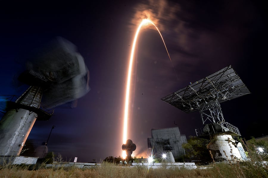 The SpaceX Crew Dragon spacecraft, carrying NASA astronauts Bob Behnken and Doug Hurley had lifted off at 3:22 pm EDT Saturday atop the company's Falcon 9 rocket from Launch Complex 39A at NASA's Kennedy Space Center.. (AFP photo)