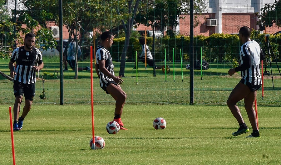 Sports web site Globoesporte.com quoted the club as saying five players had tested positive for COVID-19 and that they would train separately from the rest of the squad. Credit: AFP Photo