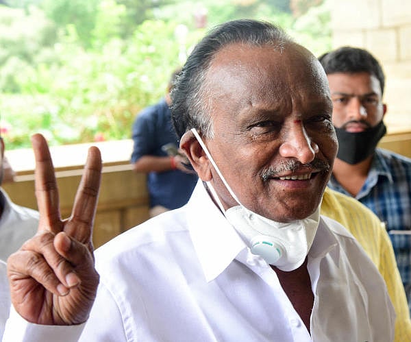 BJP Candidate for the MLC Election MTB Nagaraj, at Vidhana Soudha in Bengaluru on Thursday. Credit: DH Photo/ B H Shivakumar