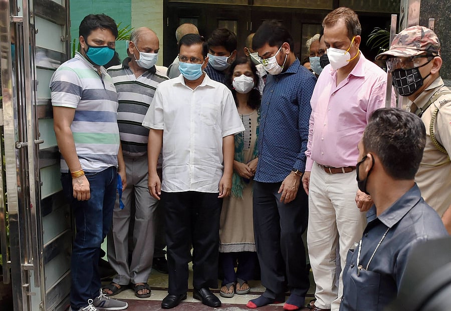 Noted lung surgeon Dr Arvind Kumar, concurred that average fresh cases reported per day and the positivity rate had come down. Credit: PTI Photo