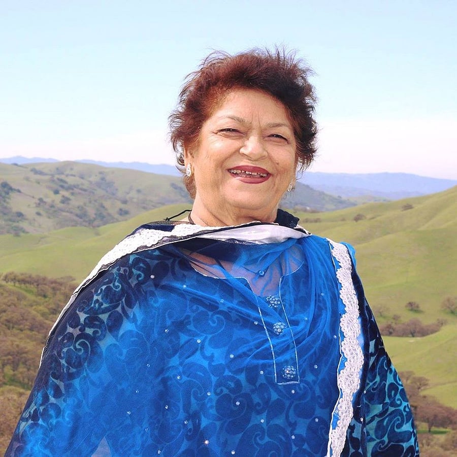 Saroj Khan. Credit: Facebook/@mastersarojkhan