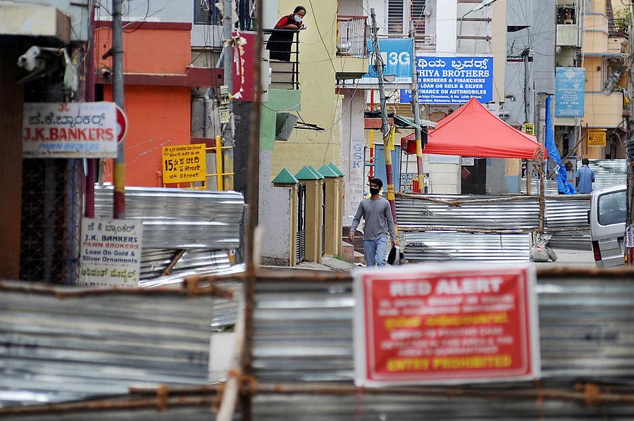 In Bengaluru, three-fifths of the total Covid cases were reported in the past one week. Credit: DH Photo