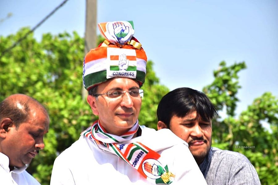 Jitin, who had been spearheading a campaign to woo the influential 'Brahmin' community in the state through a caste-based outfit, heaped praise on Pilot and expressed hope that the situation could still be 'salvaged'. Credit: Facebook (jitinprasada1)