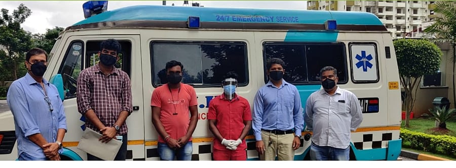 Helping patients in such distress hours, the residents of Kanakapura Road have arranged for a dedicated ambulance service for the residents of Kanakapura Road.