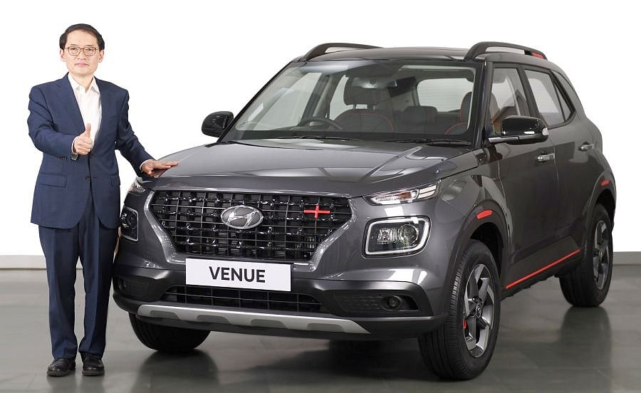 HMIL MD and CEO SS Kim with the Venue. Credit: DH Photo