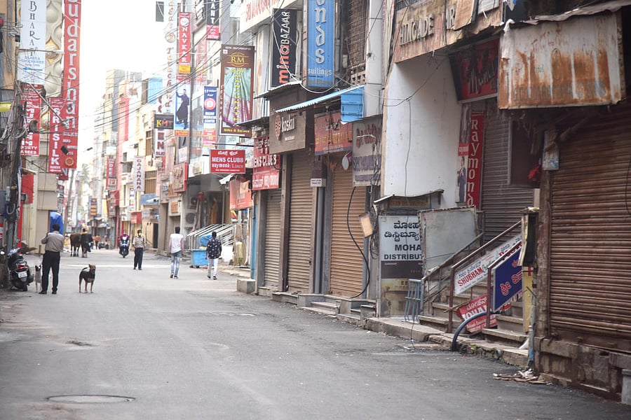 Chikapete shops, roads are closed due to Covid 19 lockdown seal, large number of Coronavirus positive cases found in Bengaluru on Friday, July 10, 2020. Credit: DH Photo/S K Dinesh