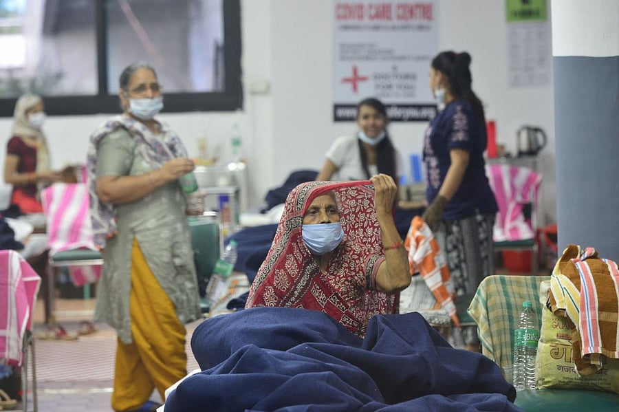 Hospital treating coronavirus patients in Delhi. Credit :PTI