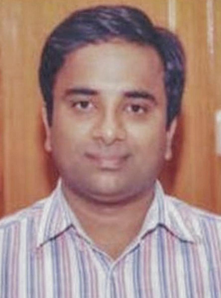 Dr Rajendra K V
