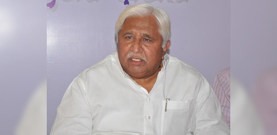 Congress leader H K Patil. Credit: DH Photo