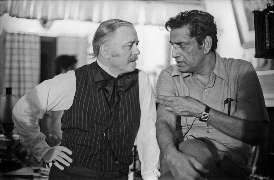 In May 1977, when Richard Attenborough came to Kolkata to shoot for Satyajit Ray's 'Shatranj Ke Khilari'.