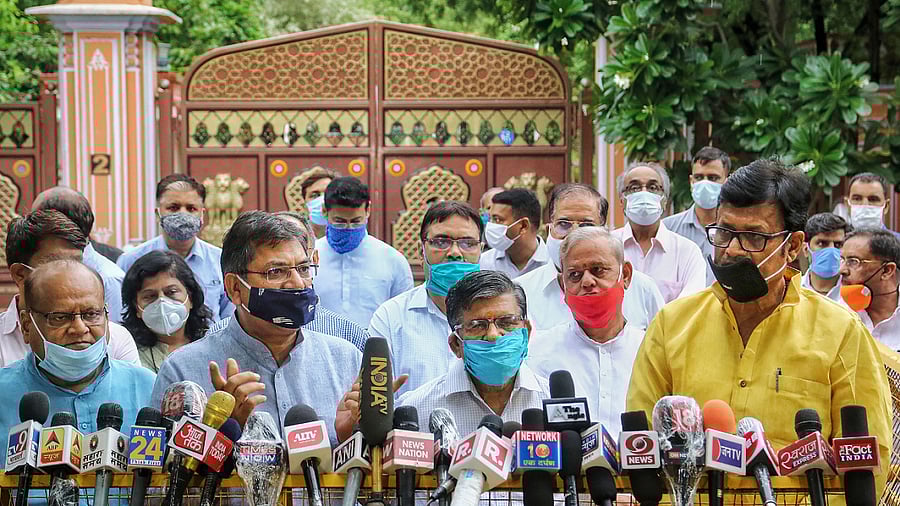 (L-R) BJP senior leader Kalicharan Saraf, Rajasthan BJP President Satish Poonia, party leaders Gulab Chand Kataria and Rajendra Rathore addresses media person outside the Raj Bhawan. Credits: PTI Photo