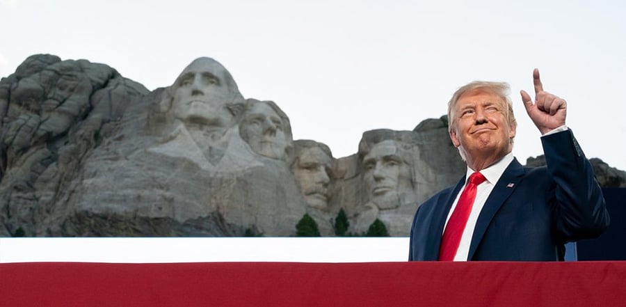 President Trump next to Mount Rushmore. Credit: Twitter Photo/@realdonaldtrump