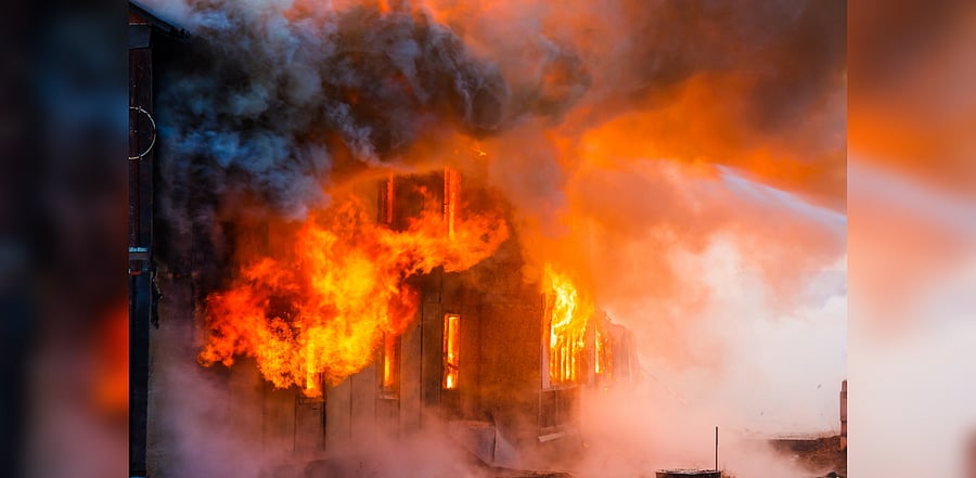 At around 4.30 am, Gandhi got down from a truck near Gurdwara Manji Sahib on GT road.