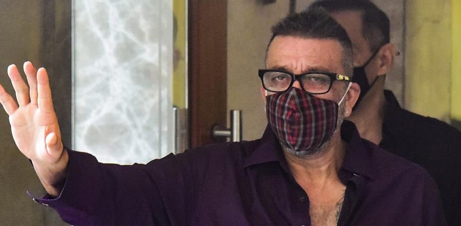 Bollywood actor Sanjay Dutt as he reached home after getting discharged from Lilavati Hospital at Bandra, in Mumbai, Monday, Aug 10, 2020. (PTI Photo) 