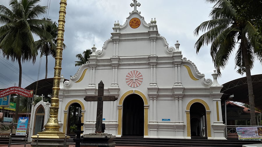 Marthoman church at Mulanthuruthy. Credits: Wikipedia