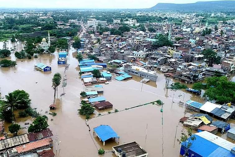 River Ghataprabha waters gushed in to Gokak village. Credit: DH Photo