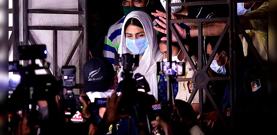 Rhea Chakraborty leaves the Enforcement Directorate office after questioning. Credits: AFP