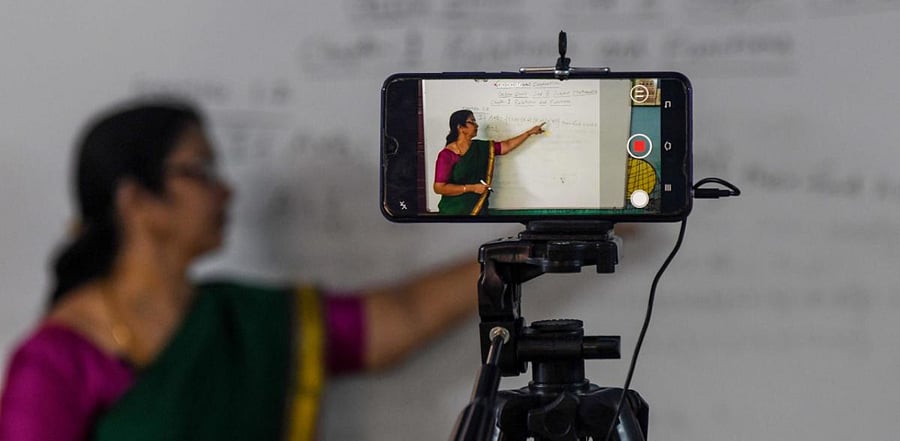 The Remote Learning Reachability report, issued by UNICEF on Thursday, expressed concerns over children from economically disadvantaged families struggling with access to remote learning. Credit: AFP Photo