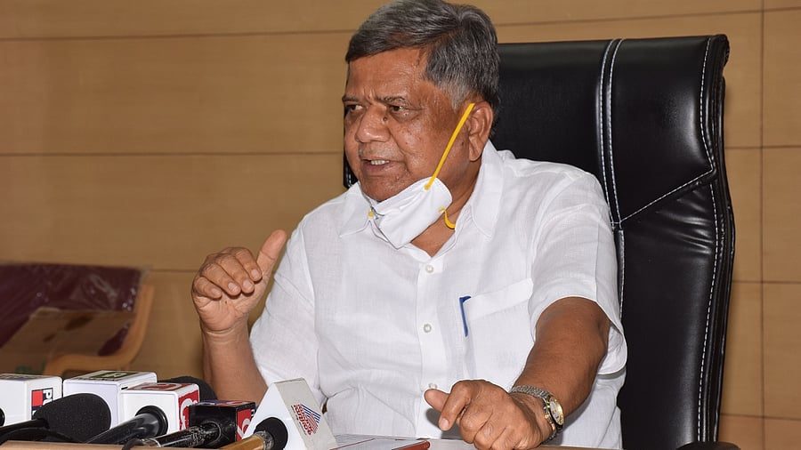 Industries Minister Jagadish Shettar. Credits: DH Photo