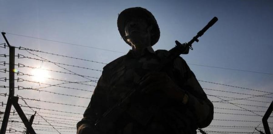 Border Security Force (BSF) personnel guard. Credit: PTI