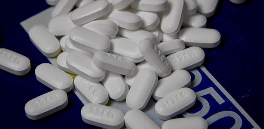 It will cross the Jakhau Port in Gujarat by Thursday evening.