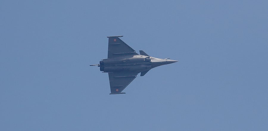 A Rafale fighter jet flies during its induction ceremony at an air force station in Ambala, India. Credit: Reuters Photo