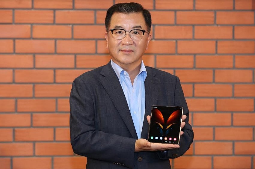 Ken Kang, CEO Samsung SWA launches the Galaxy Z Fold2 5G phone in India. Credit: Samsung