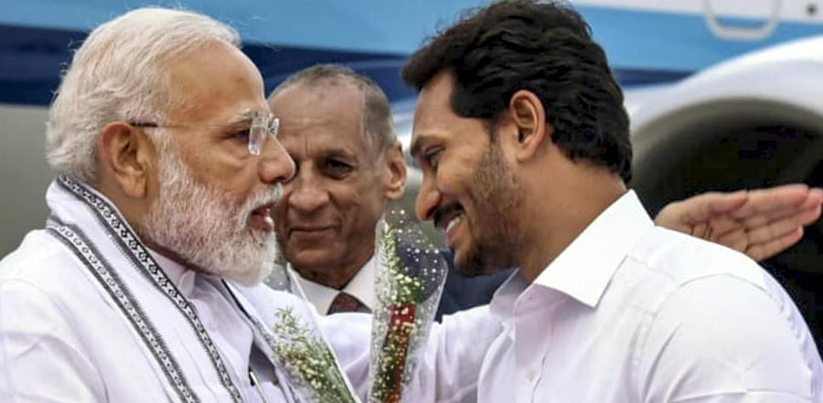Prime Minister Narendra Modi and Andhra Pradesh Chief Minister Jaganmohan Reddy. Credit: PTI File Photo