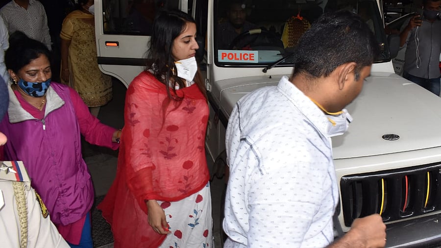 Actor Sanjjanaa Galrani being taken into custody. Credits: DH Photo