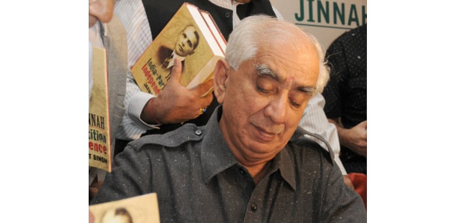 Former Union Minister Jaswant Singh signing his book, Jinnah: India-Partition Independence book, at the book launch programme in Bengaluru. Credit: DH Archive