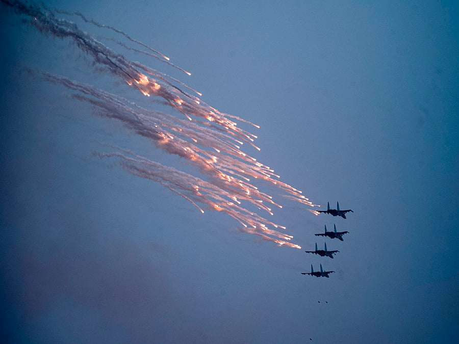 "Caucasus-2020" military drills gathering China, Iran, Pakistan and Myanmar troops, along with ex-Soviet Armenia, Azerbaijan and Belarus. - Up to 250 tanks and around 450 infantry combat vehicles and armoured personnel carriers will take part in the September 21 to 26 land and naval exercises that will involve 80,000 people including support staff. Credit: AFP Photo