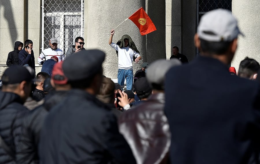 People attend a rally to demand the resignation of Kyrgyzstan's President Sooronbai Jeenbekov in Bishkek. Credits: Reuters Photo