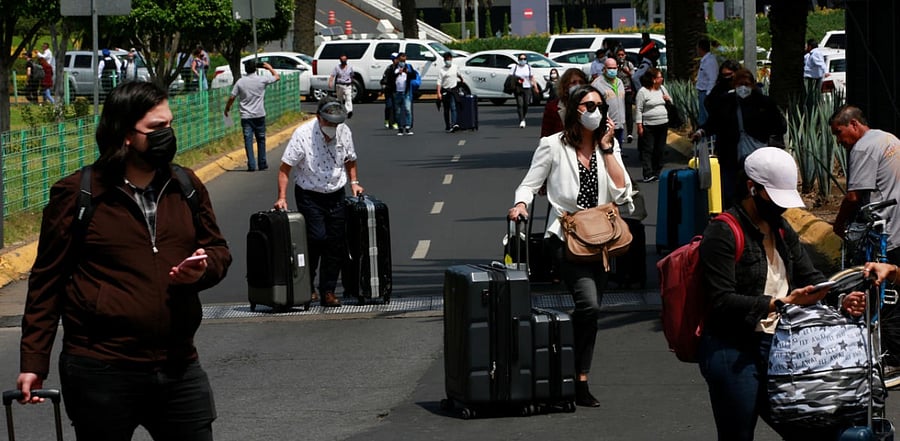 Hong Kong's Commerce Secretary Edward Yau and Singapore's Transport Minister Ong Ye Kung said travellers under the scheme would need to get negative Covid-19 test results and travel on dedicated flights. Credit: Reuters Photo