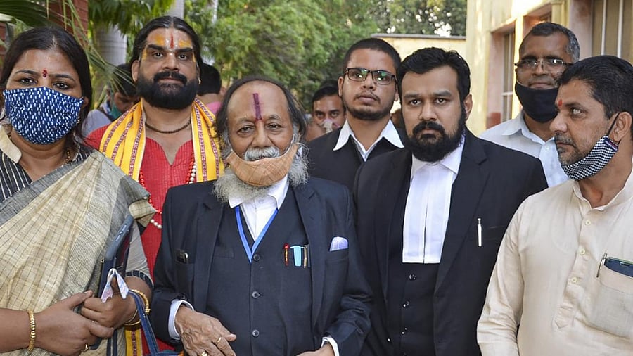 Lawyers Hari Shankar Jain and Vishnu Jain outside district court after filing a suit seeking removal of the Shahi Idgah Masjid on grounds that it was built over Krishna Janmabhoomi land. Credit: PTI.