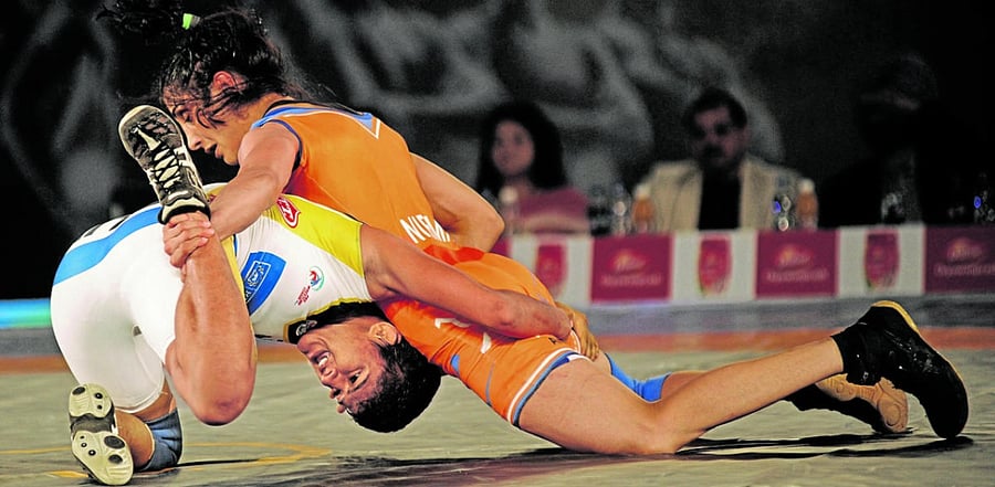 Winner Ritu Phogat (white). Credit: DH File Photo