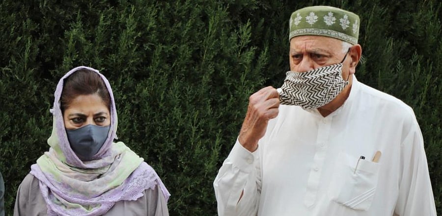 Members of People's Alliance for Gupkar Declaration Farooq Abdullah and Mehbooba Mufti. Credit: PTI Photo
