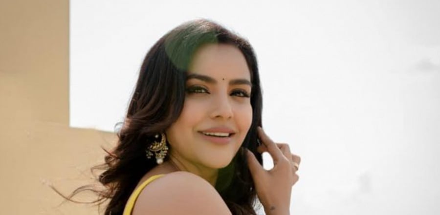 Actor Priya Anand. Credit: Facebook/PriyaAnand