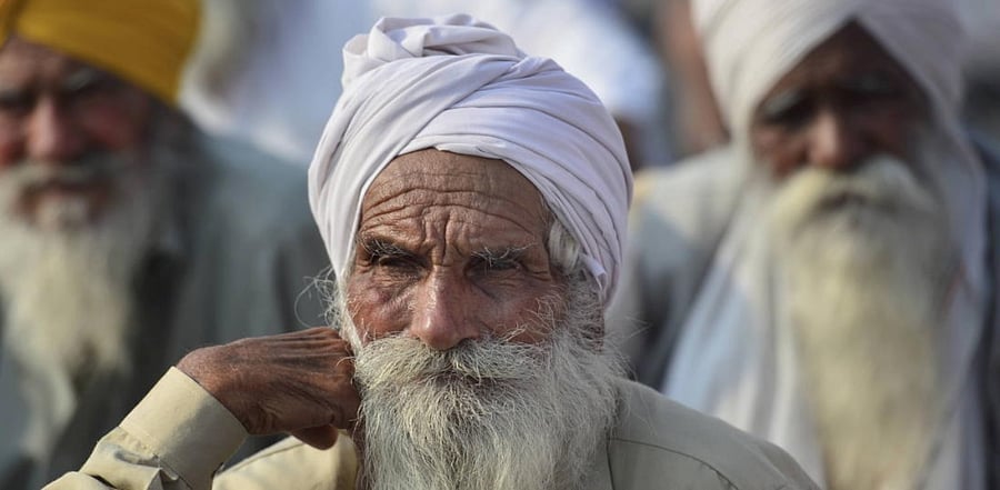 Farmers at Ghazipur border during their protest against Centre's agri-laws, in New Delhi, Thursday, Dec. 10, 2020. Credit: PTI Photo