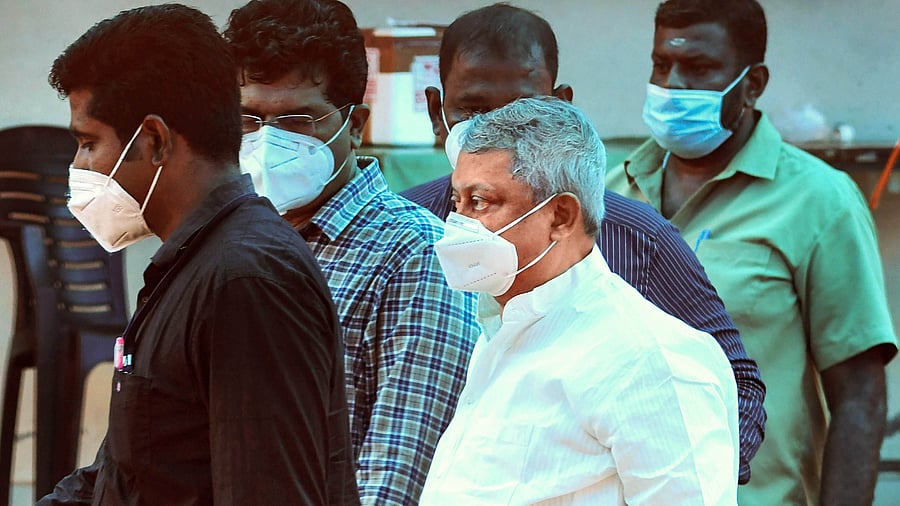 Father Thomas Kottoor (white shirt centre), who was pronounced guilty by a CBI court in the Sister Abhaya murder case. Credit: PTI Photo