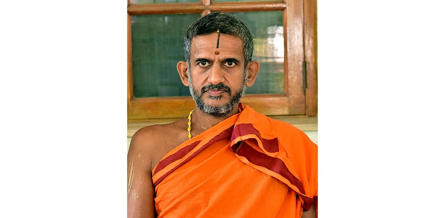 Vishwaprasanna Theertha Swami. Credit: DH File Photo