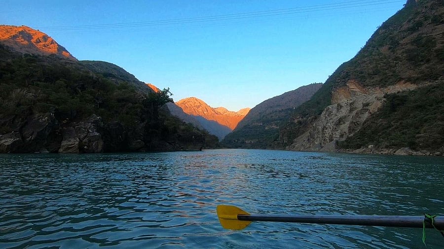 Rafting at Tattapani. PHOTOS BY AUTHOR